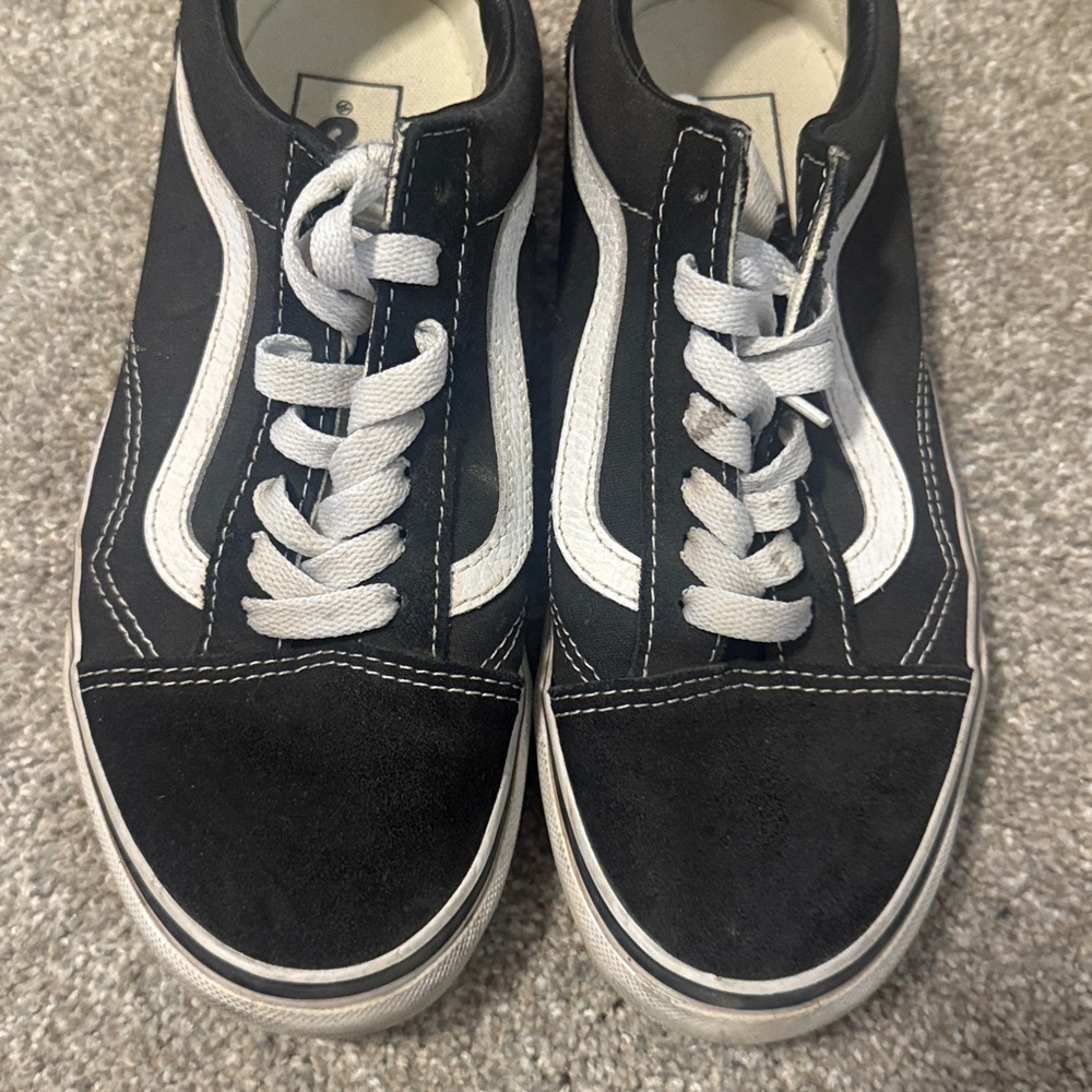 Vans Classic Black and White
